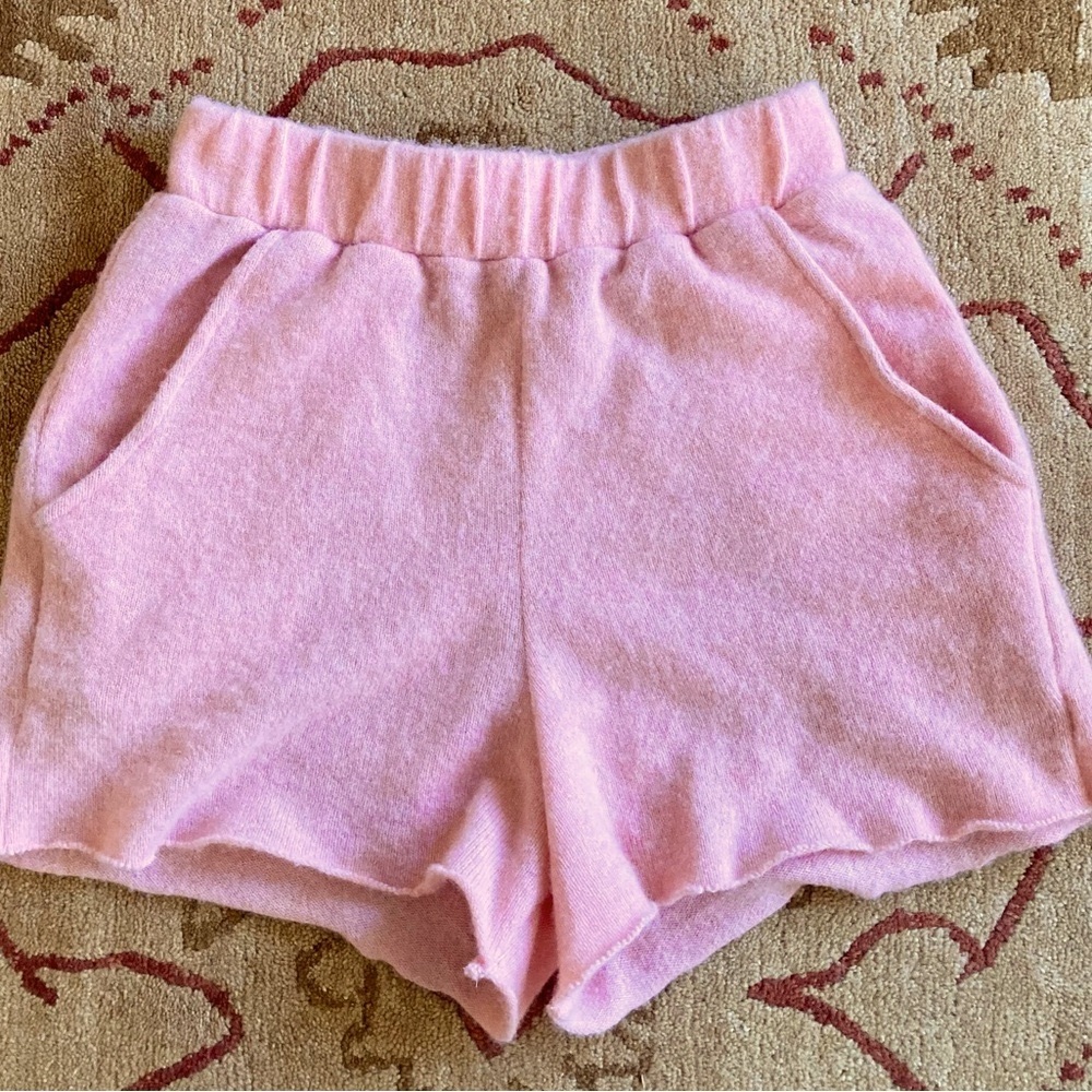 The Elder Statesman 100% cashmere light pink S elastic waist shorts EUC so soft!